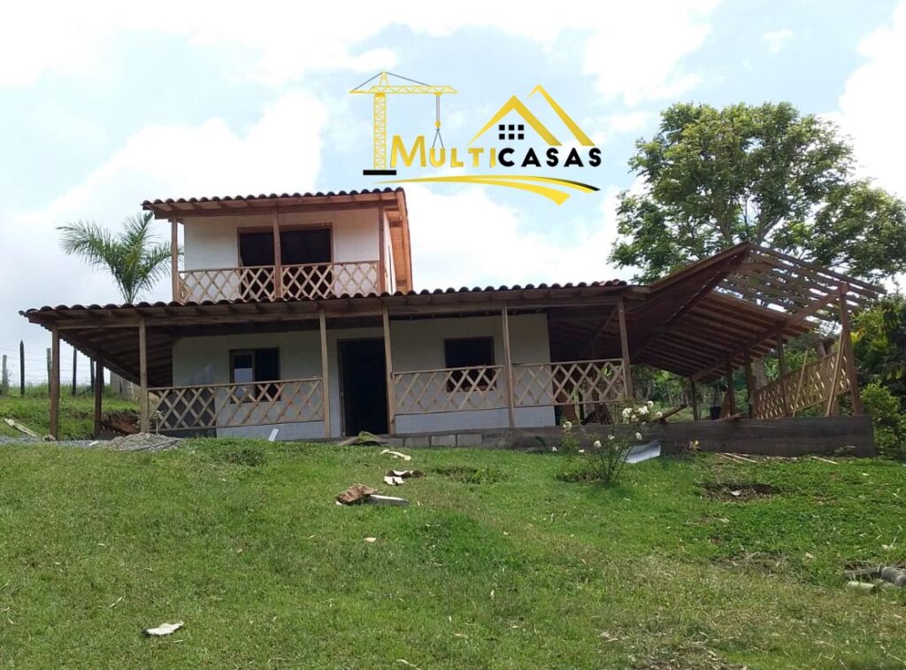 Proyecto de Casa con Techo a 4 Aguas para la Familia Ortiz Barragán en la  Cumbre Valle del Cauca - Multicasas Prefabricada 